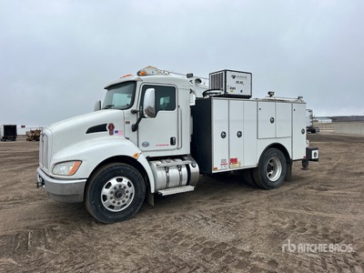 2014 Kenworth T270 4x2 Camion de service