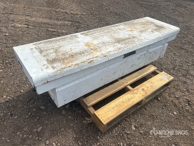 Tractor supply Tool Box