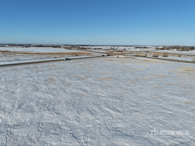 Ryley, AB NW 4-50-17-W4 21.41 +/- Acres on Title Tierras de Cultivo