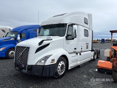 2021 Volvo VNL860 6x4 T/A Sleeper Truck Tractor
