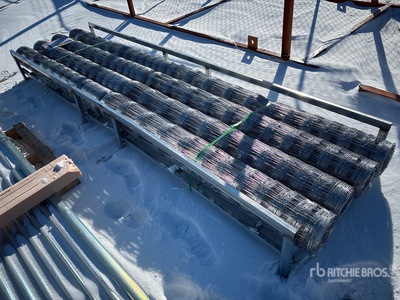 Quantity of (8) 5.9 ft x 164 ft Hot-dip Galvanized Field Fence Attrezzatura varia per cura del verde (Unused)
