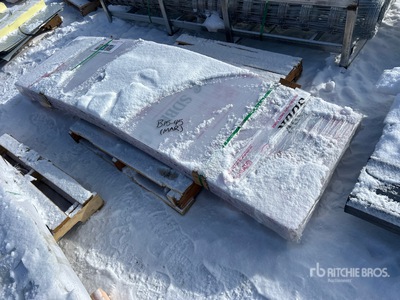 Quantity of (20) 27 In x 8 Ft Clear Multi-wall Polycarbonate Panel (Unused)