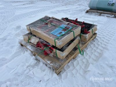 Quantity of (3) Ratchet Load Binders and Chains Set, 5 Binders, 20 ft Chains with G70 Hooks Divers - Magasin, entrepôt, consommateur (Unused)