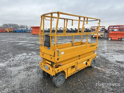 2015 Haulotte COMPACT8 Electric CU Electric Podnośnik nożycowy