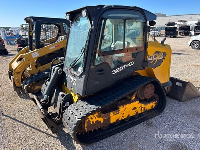 JCB 320T Compact Track Loader (Inoperable)