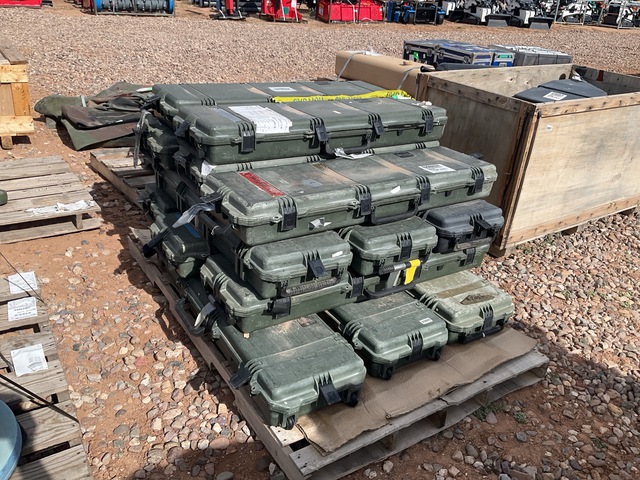 (14) Hardigg iM3300 Storm Cases (14) Hardigg iM3300 Storm Cases