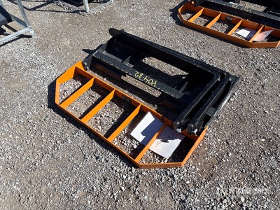 ARTEER PF-42L 51 in Fourches pour Skid Steer (Unused)