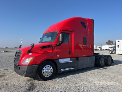 2019 Freightliner Cascadia 126 6x4 T/A Sleeper Truck Tractor