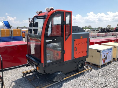 2026 SDLOOL S2000 Ride-On Electric Sweeper (Unused)