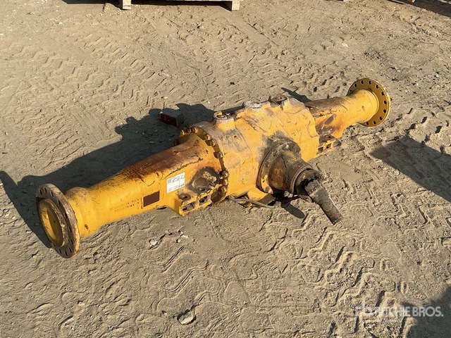 Differential Assembly - Fits Backhoe Loader | Ritchie Bros. Auctioneers