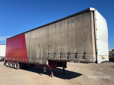 2012 CIMC 13.2 m Tri/A Step Deck Curtain Side Trailer