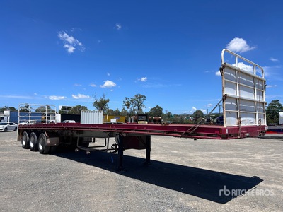 2009 Krueger 13.6 m Tri/A Przyczepa płaska