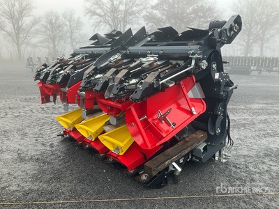 2023 Ziegler Champion 8 Row Corn Tête de moissonneuse/batteuse (Unused)