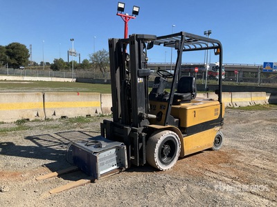 2006 Cat EP30K 3000 kg Carrelli Elevatori Elettrici