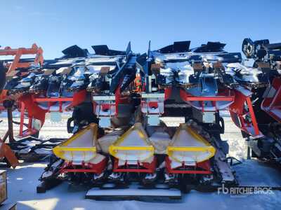 2023 Ziegler Champion 8K , Generation 3 Evolution Foldable Cabezal de cosechadora trilladora (Unused)