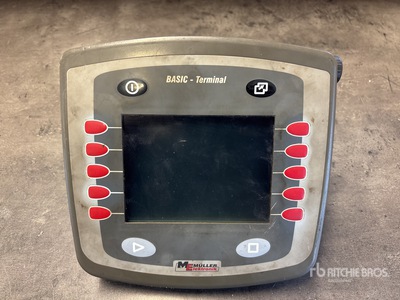 2007 Dubex Mentor Pull-Type Sprayer