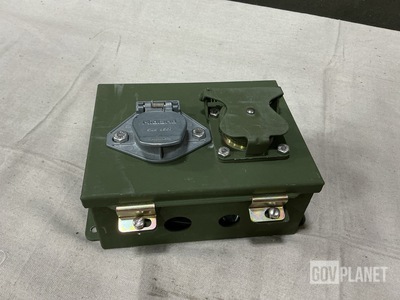 (3) Windward Enterprises DT318 Solid State Voltage Converters