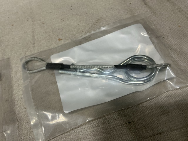 (327) General Dynamics R0073232 Retaining Straps