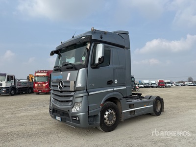 2018 Mercedes-Benz Actros 1848 4x2 トラックトラクター（S/A）