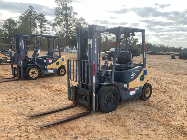 Doosan D20S-3 Forklift Doosan D20S-3 Forklift