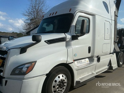 2020 Freightliner Cascadia 126 Ciągnik siodłowy T/A z kabiną sypialną (Inoperable)