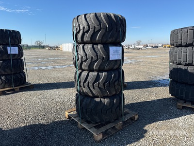 Quantity of (4) Camso 500/45-20 IND 158 A8 CAMSO WEX 732 (6BAR) CERCH.GKN اطارات