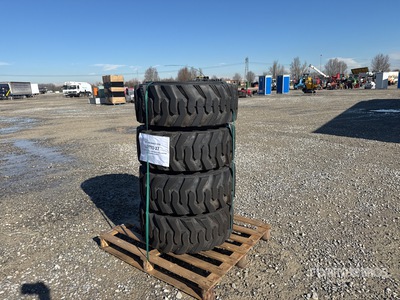 Quantity of (4) Wide Wall Hauler SKS 12/16.5 12PR اطارات