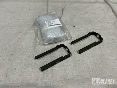 (214) DCX-Chol Enterprises 13010097 Electrical Connector Retainers