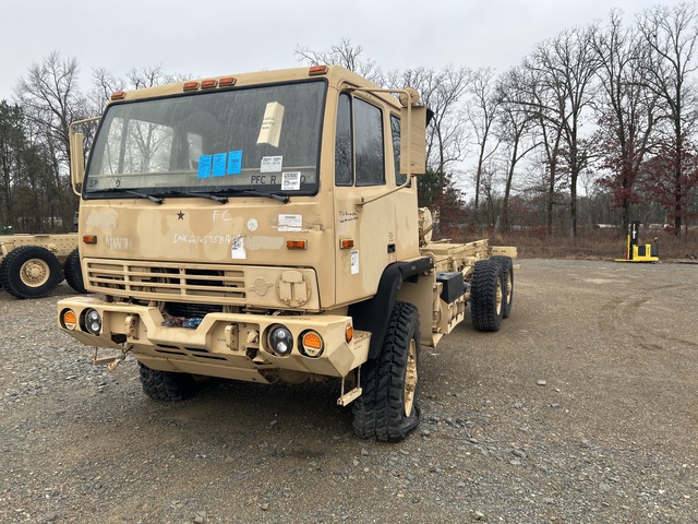 2004 Stewart & Stevenson M1086A1 MTV 6x6 Cab and Chassis