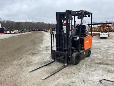 2023 Doosan BC25S-7 4450 lb Electric Forklift