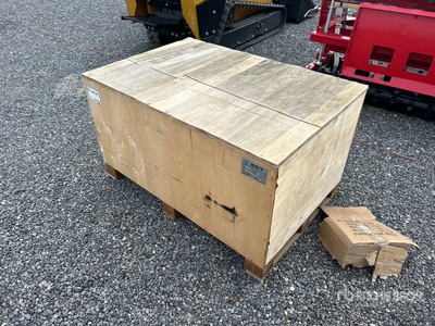 2025 AGT M-4IN1BCT 40 in Multi-Purpose Mini Skid Steer Bucket (Unused)