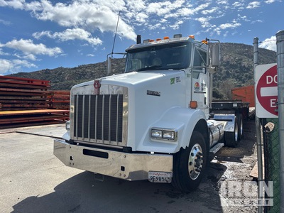 2012 Kenworth T800 6x4 T/A Day Cab Truck Tractor
