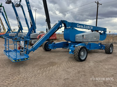2014 Genie Z-135/70 4WD Diesel Nacelle articulée