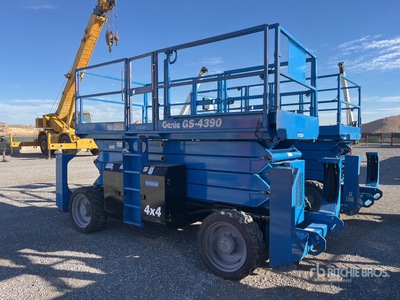 2016 Genie GS4390 4x4 Diesel Scissor Lift