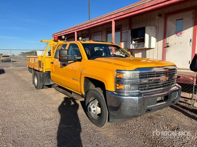 2016 Chevrolet Silverado 3500HD 4x4 Crew Cab Utility Truck