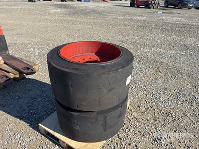 Continental 840/406-559 Tires