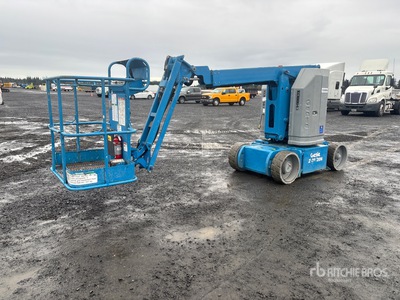 2015 Genie Z-30/20N 2WD Electric Articulating Boom Lift