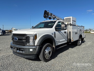 2019 Ford F-550 4x4 Camion de service