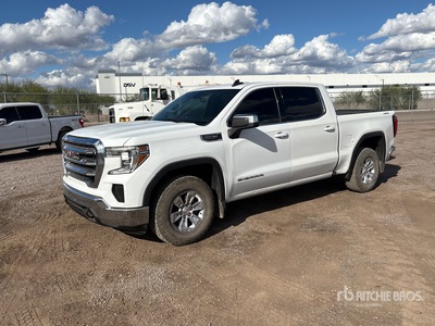 2019 GMC Sierra 1500 AT4 4x4 Crew Cab Pickup