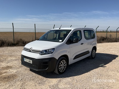2022 Citroen Berlingo Furgone passeggeri