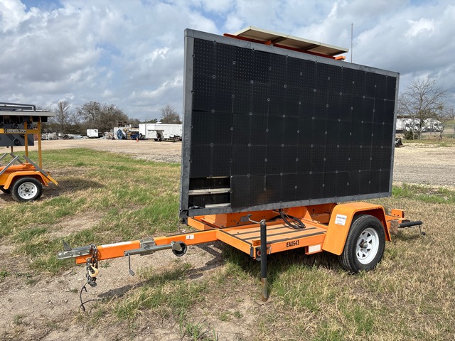 ADDCO DS7 Solar Message Board (Inoperable)