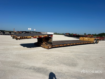 2011 Trail King 50000 lb T/A Removable Gooseneck Lowboy Trailer