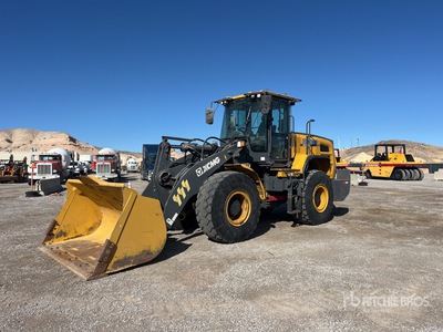 2023 XCMG XC938U Wheel Loader