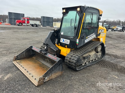 2020 JCB 3TS-8T を見 Compact Track Loader