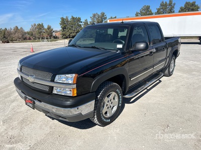 2005 Chevrolet Silverado 1500 Z71 4x4 Crew Cab Pickup