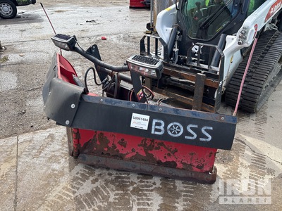 2013 8.2 ft 8 ft 2 in Power-V Schneepflug