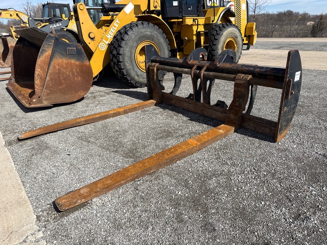 Cat 96 in Fork Attachment - Fits Cat 950