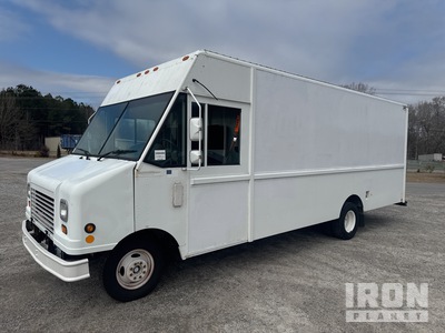 2006 Ford E-350 Utilimaster 4x2 Cargo Van