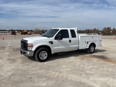 2008 Ford F-250 XL 4x2 Extended Cab Utility Truck