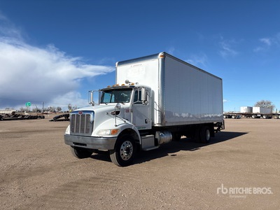 2013 Peterbilt 337 4x2 Moving Furgonetka